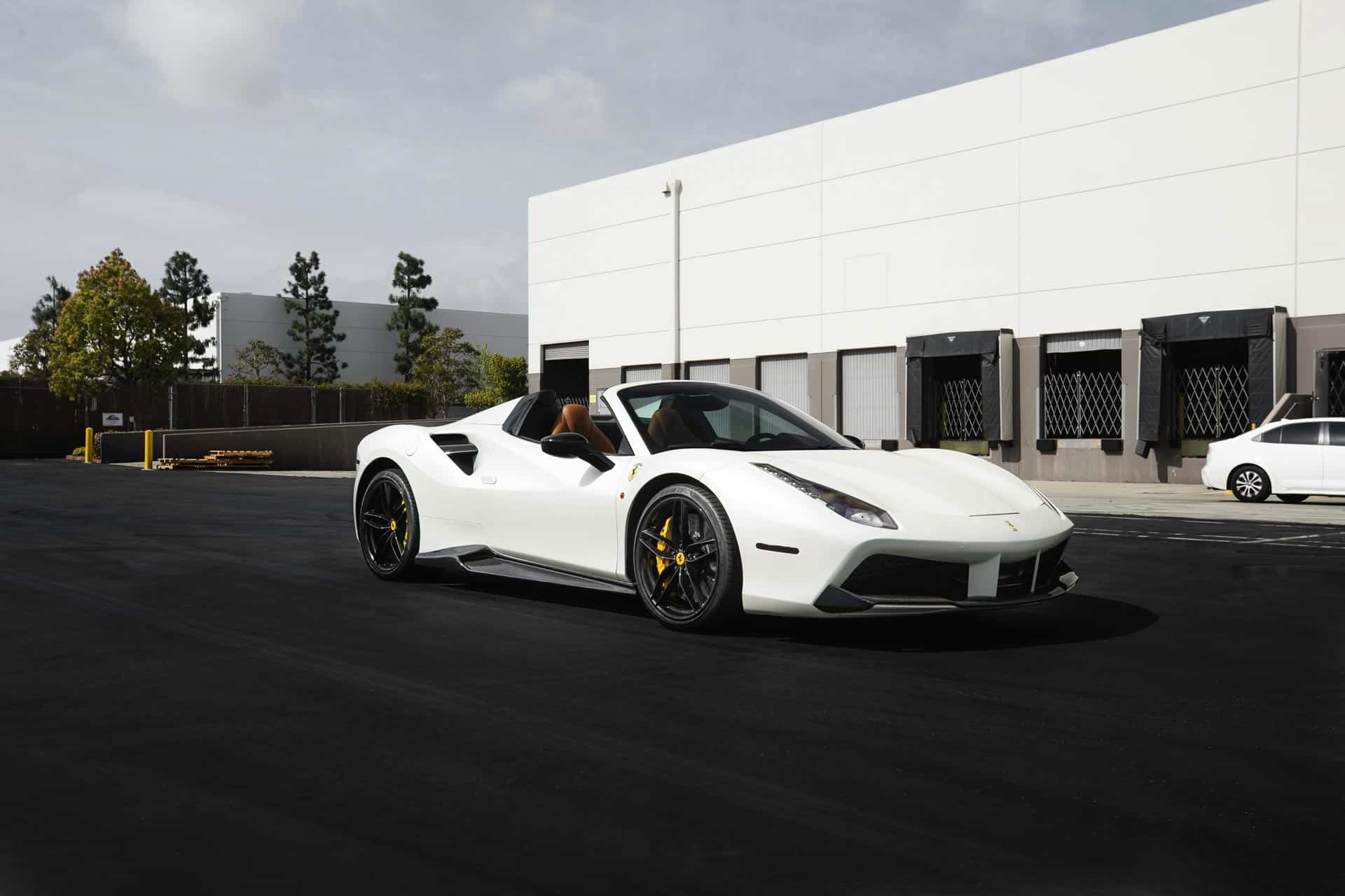 Weißer Ferrari